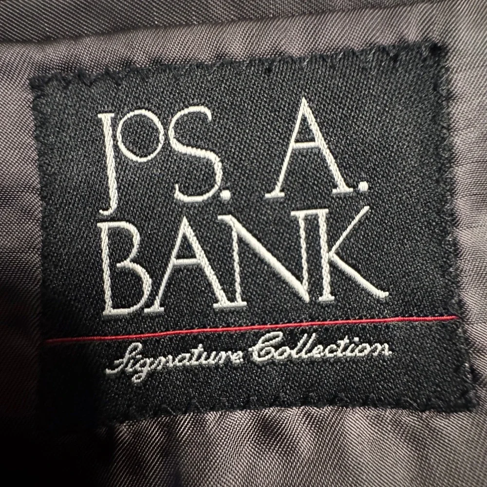 JOS A BANK Signature Collection Mens Wool Pinstripe Suit Jacket and Pants EUC!‎